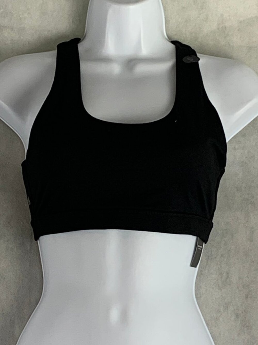 Cotton On Body Women's Workout Cut Out Crop Active Bra, Black, Small